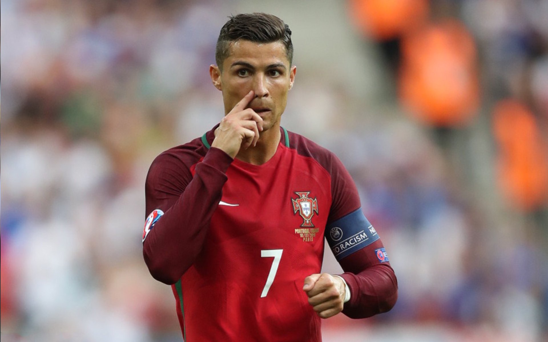 足球品牌授权产品销量稳步增长,知名足球品牌